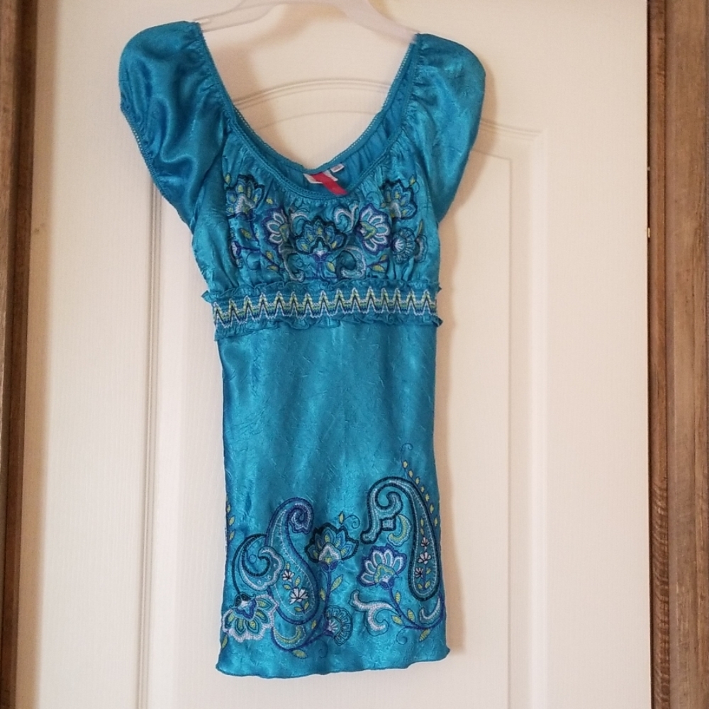 Short sleeve silk shirt